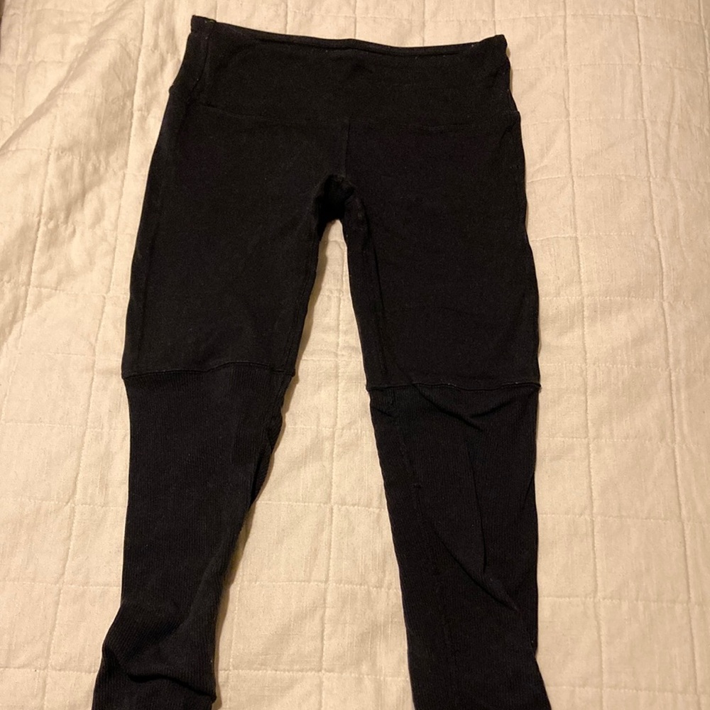 Alo leggings scrunch leg